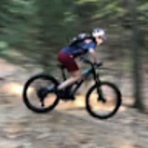 Meet your Posher, Caitlin